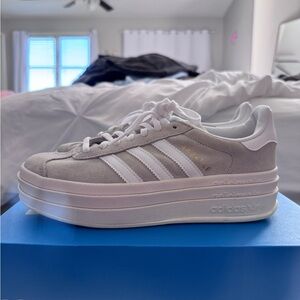 Adidas Women's Gray and White Platform Sneakers